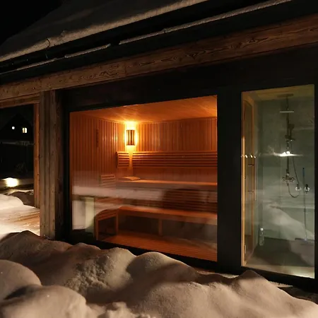 Villa In With Pool & Sauna