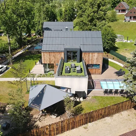 Kcmv115 Villa Cerny Dul
