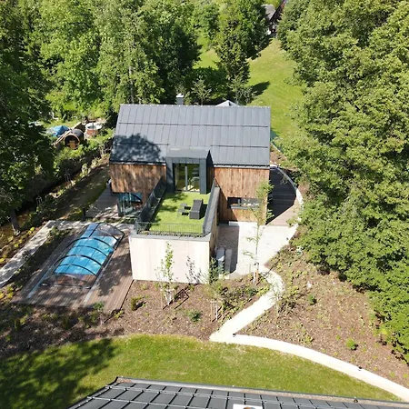 Villa In With Pool & Sauna Černý Dŭl