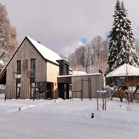 In With Pool & Sauna Villa Černý Dŭl